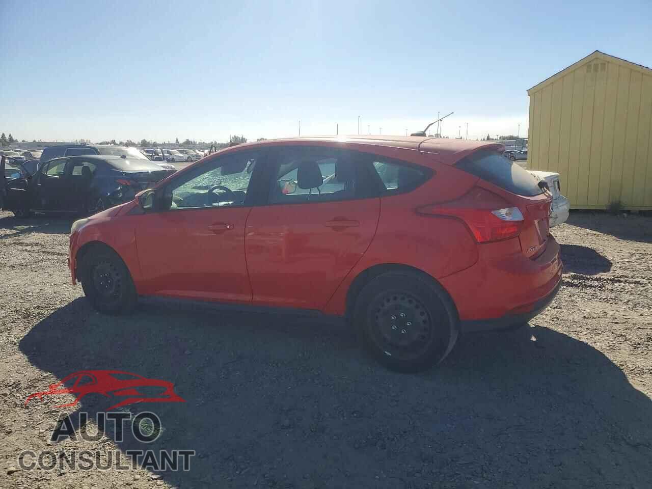 FORD FOCUS 2012 - 1FAHP3K20CL314643