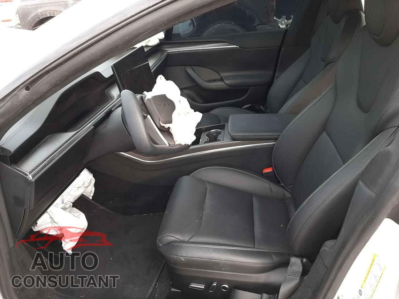 TESLA MODEL S 2022 - 5YJSA1E62NF477062