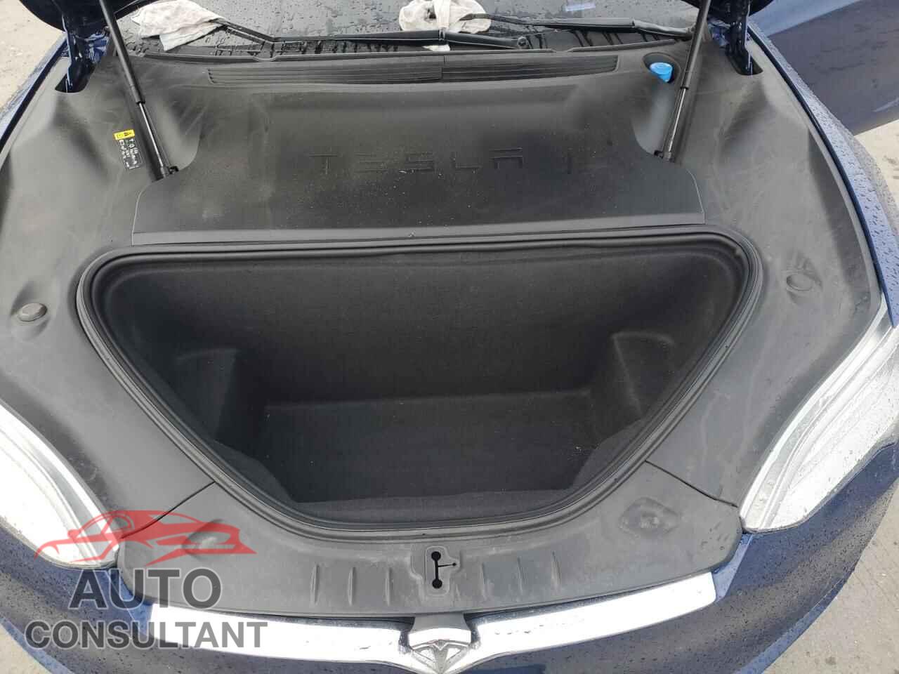 TESLA MODEL S 2017 - 5YJSA1E22HF214667