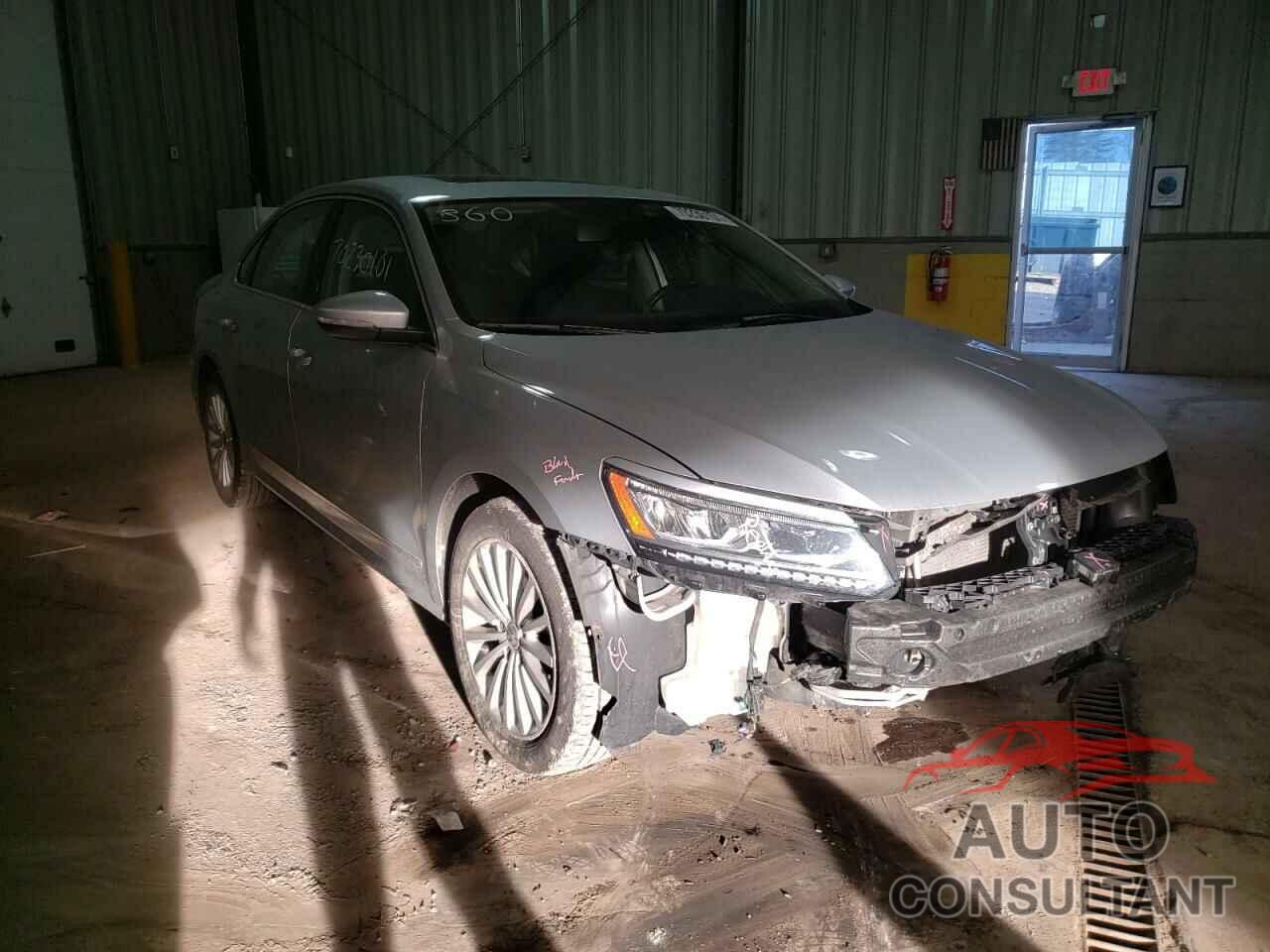 VOLKSWAGEN PASSAT 2017 - 1VWBT7A35HC076502