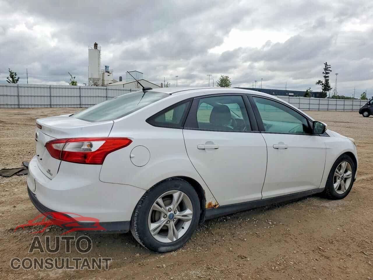FORD FOCUS 2014 - 1FADP3F22EL124533