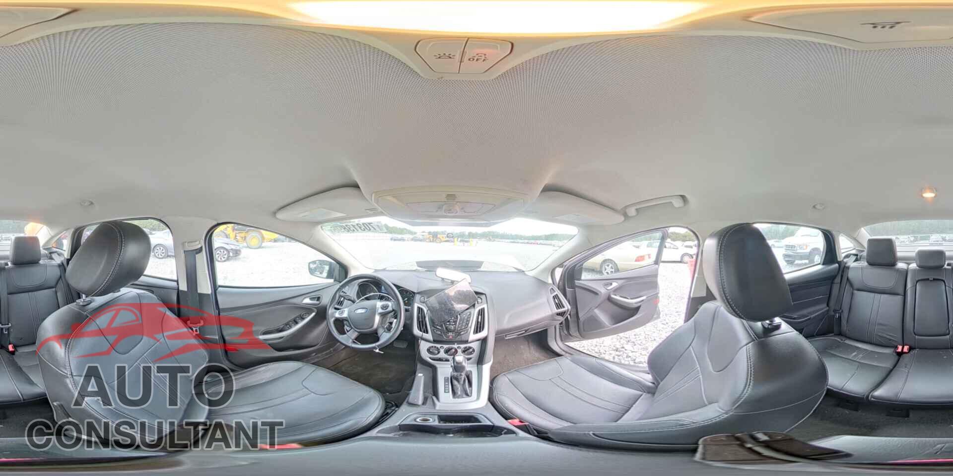 FORD FOCUS 2014 - 1FADP3F2XEL357575