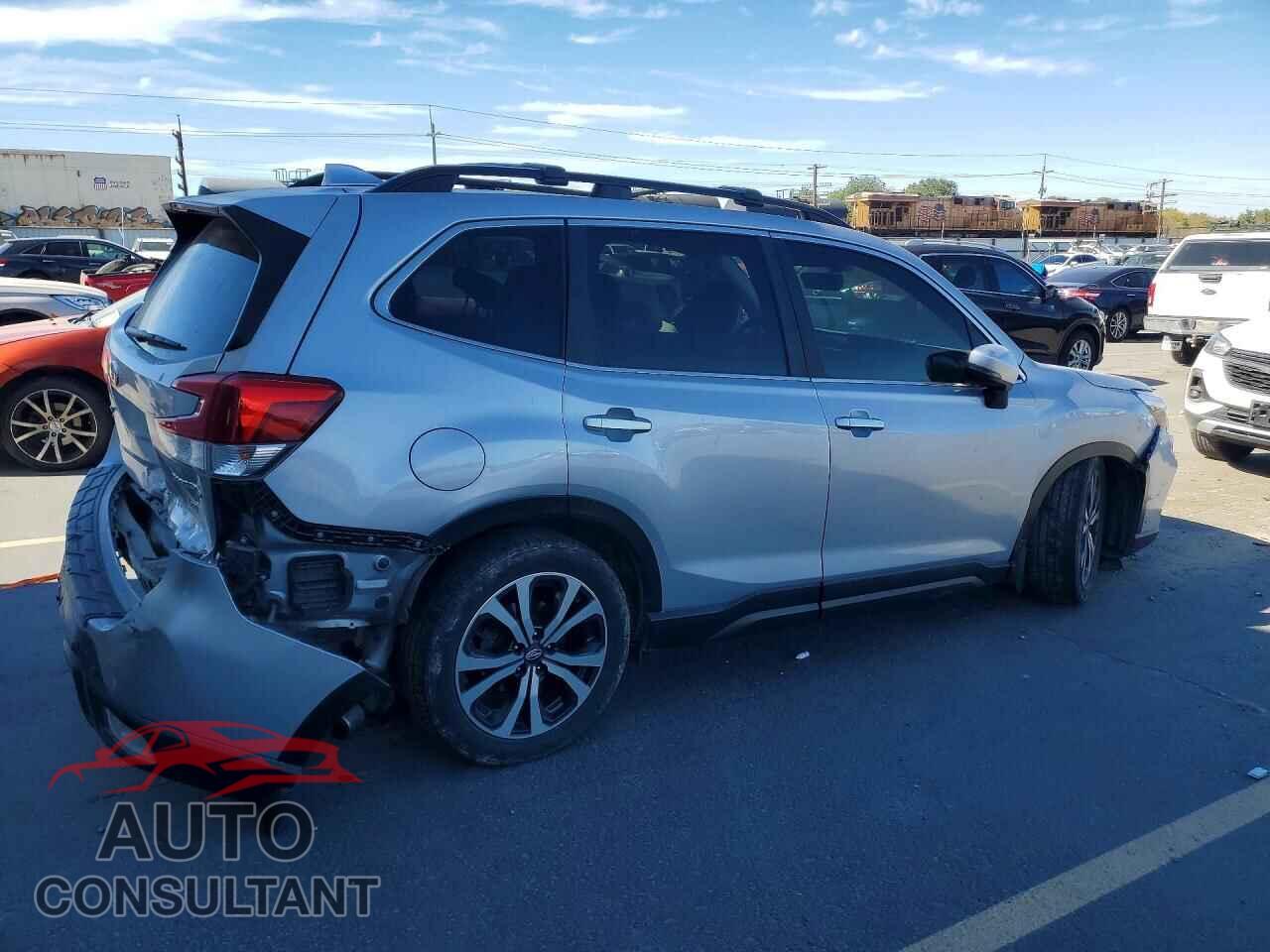 SUBARU FORESTER 2019 - JF2SKAUC9KH497679