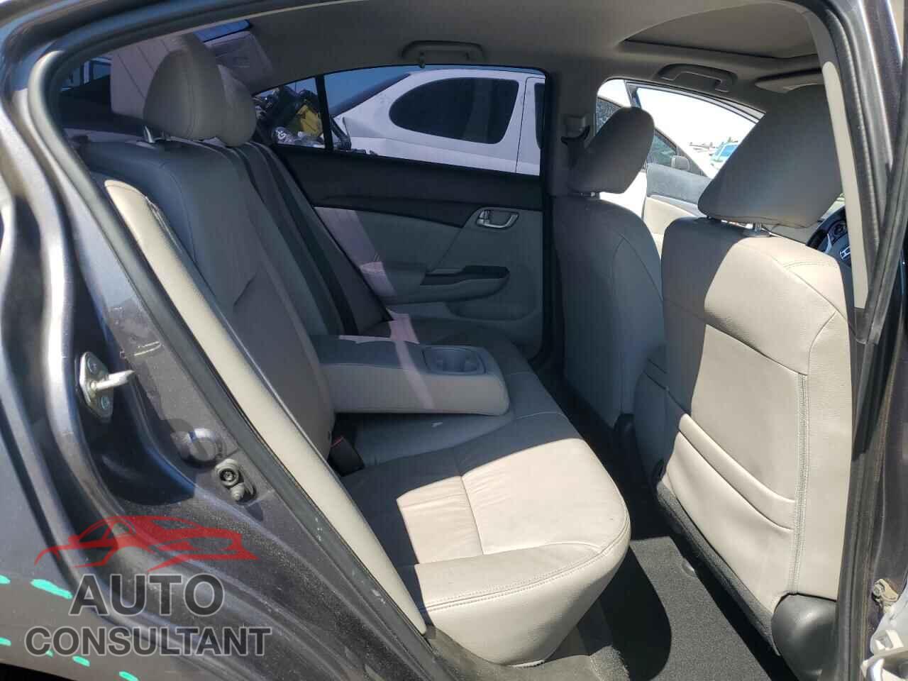 HONDA CIVIC 2014 - 19XFB2F90EE243103