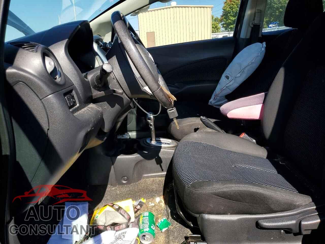 NISSAN VERSA 2019 - 3N1CE2CP6KL360952