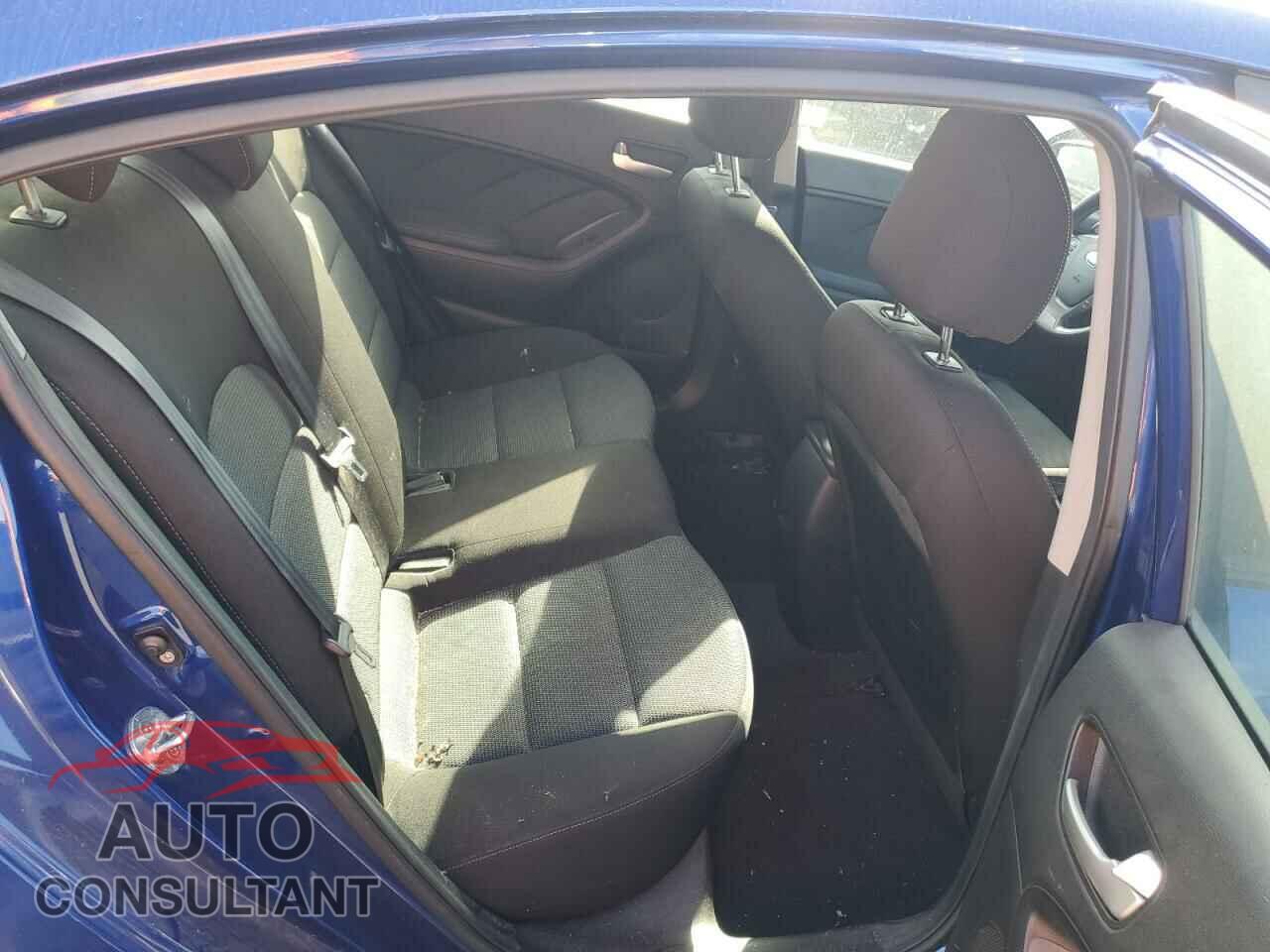 KIA FORTE 2017 - 3KPFK4A79HE040796