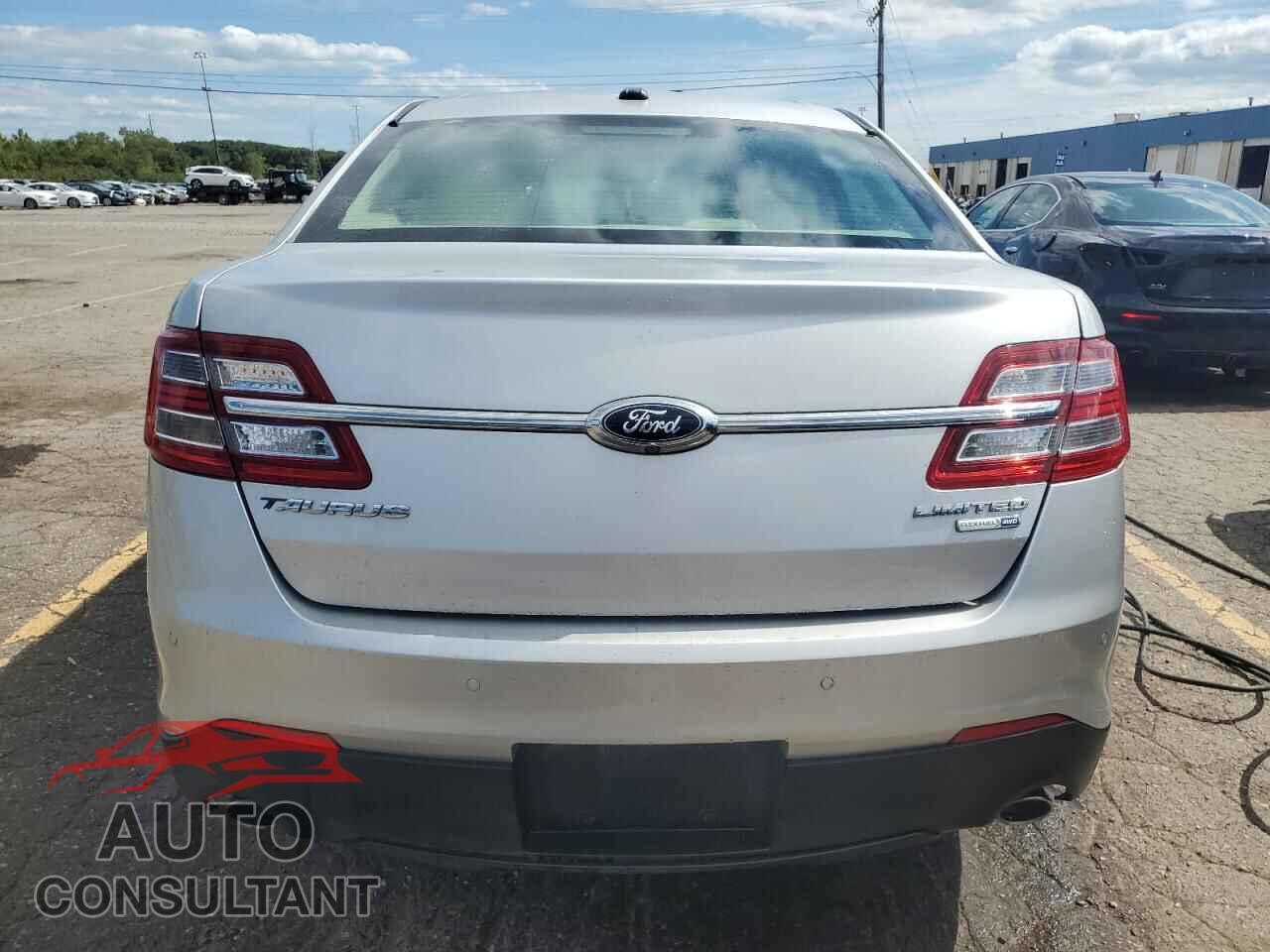 FORD TAURUS 2016 - 1FAHP2J83GG106934