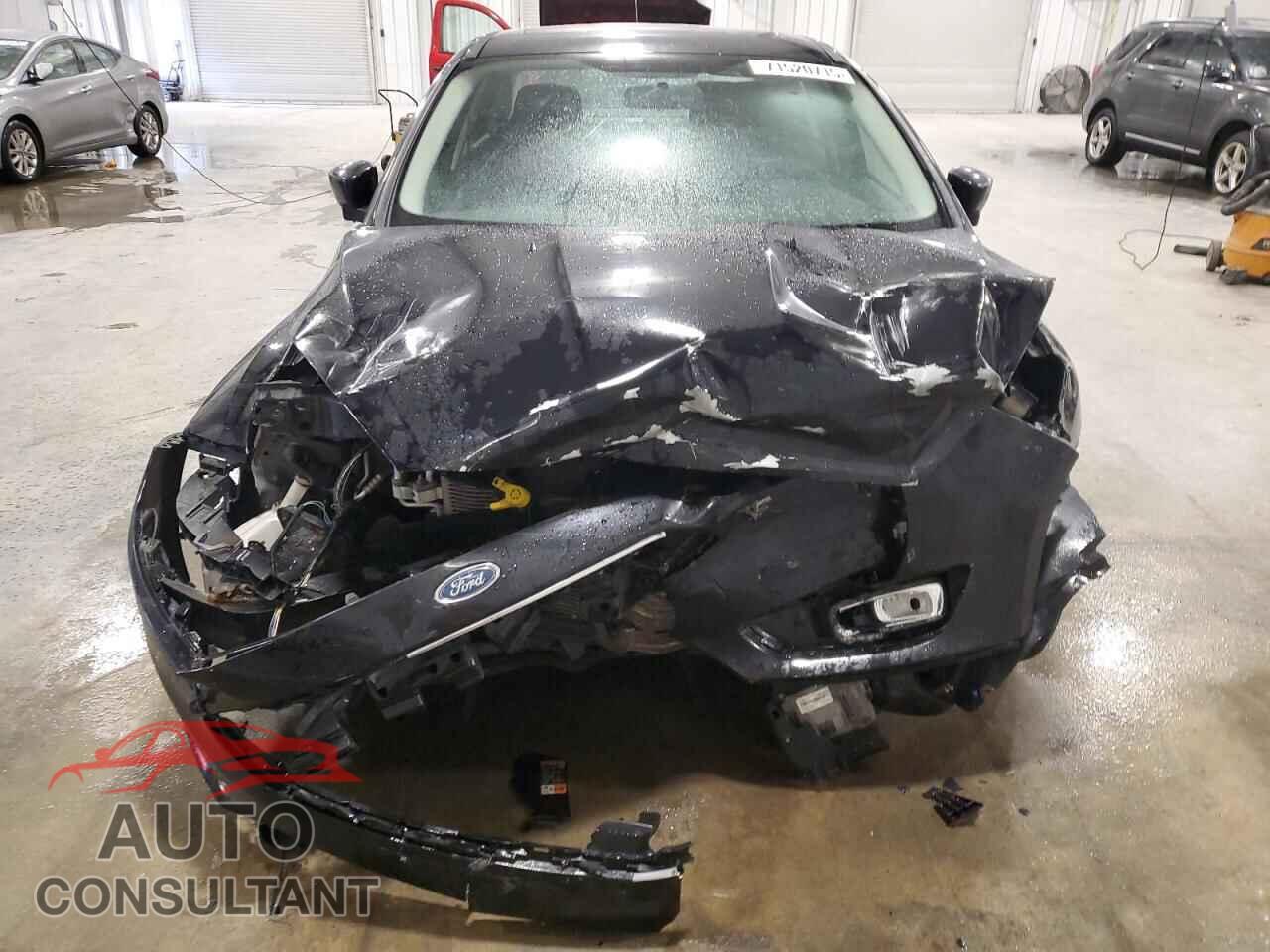 FORD FOCUS 2017 - 1FADP3H25HL231982