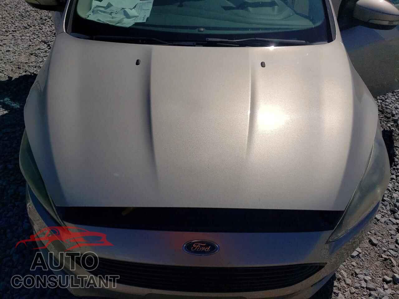 FORD FOCUS 2017 - 1FADP3FEXHL266076