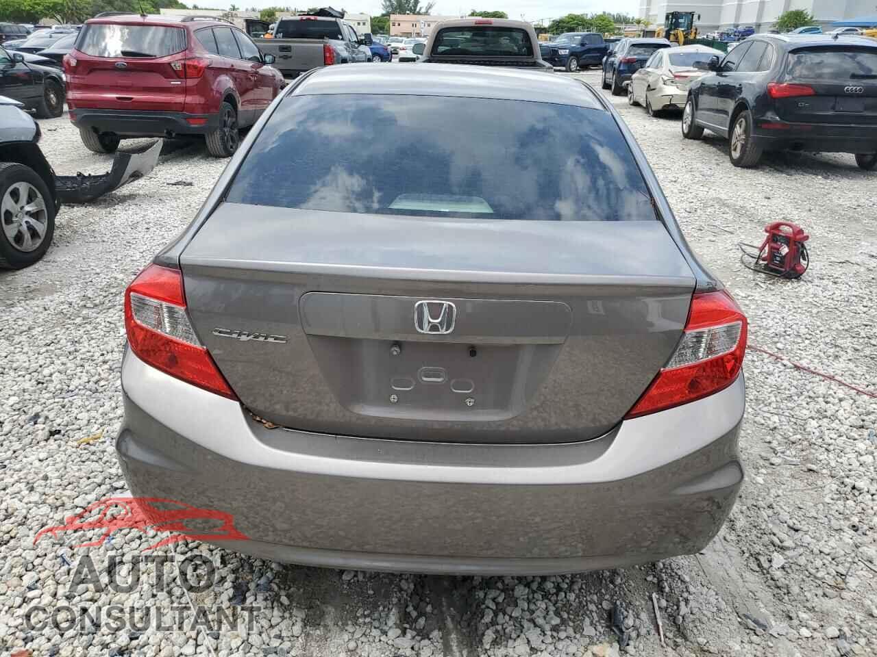 HONDA CIVIC 2012 - 2HGFB2F85CH519026