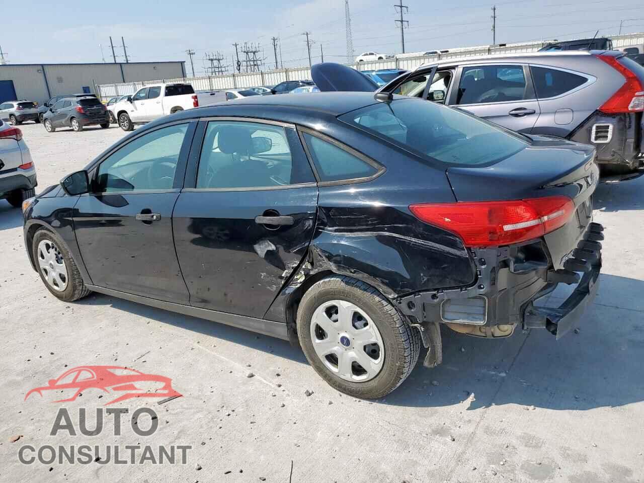 FORD FOCUS 2016 - 1FADP3E24GL404412