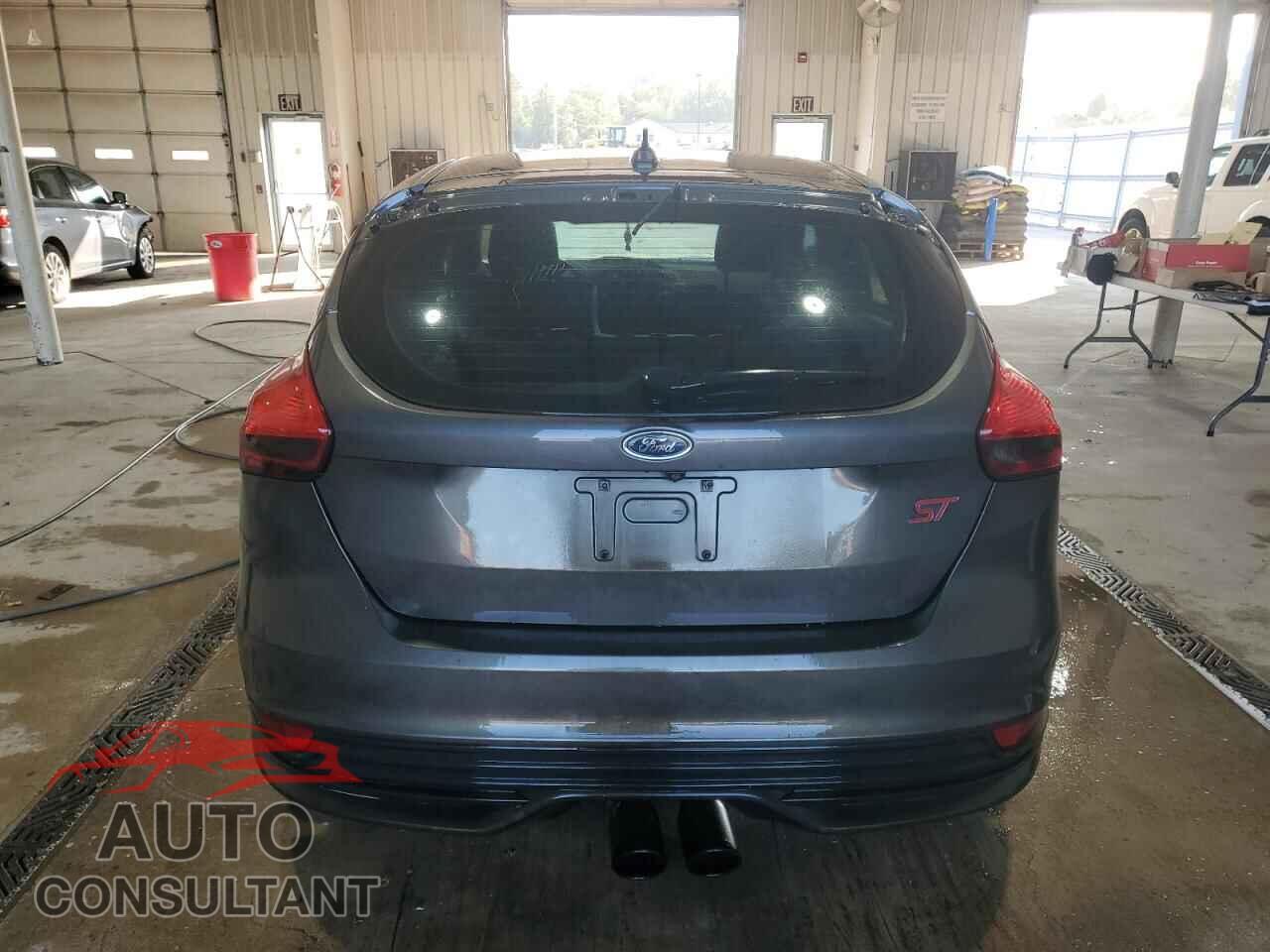 FORD FOCUS 2015 - 1FADP3L97FL328070