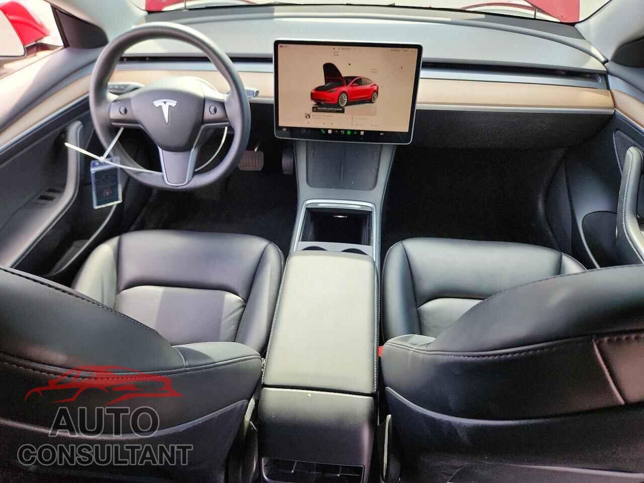 TESLA MODEL 3 2022 - 5YJ3E1EA0NF256475