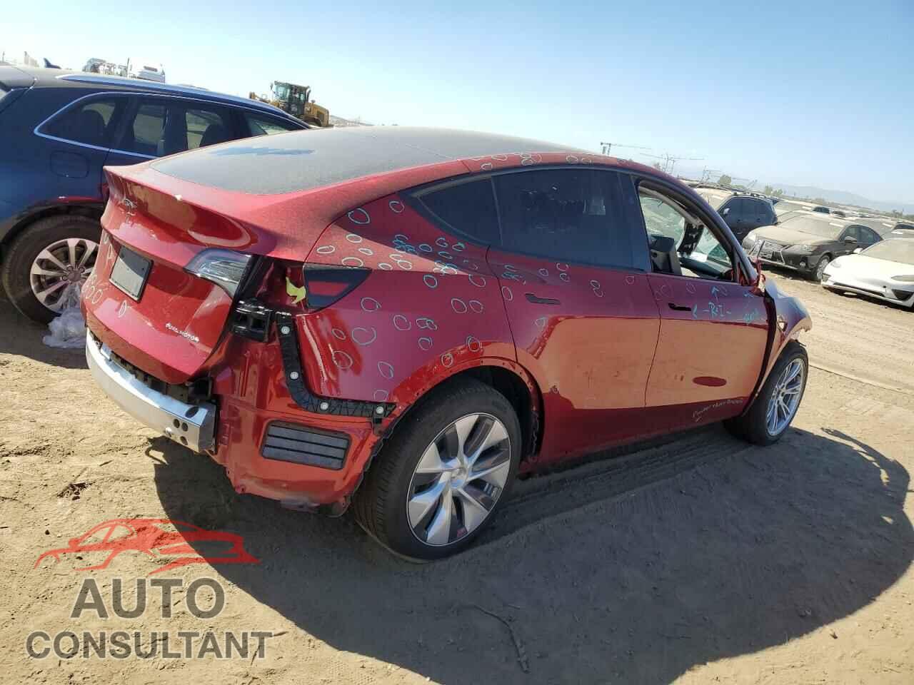 TESLA MODEL Y 2024 - 7SAYGDEE5RA252805