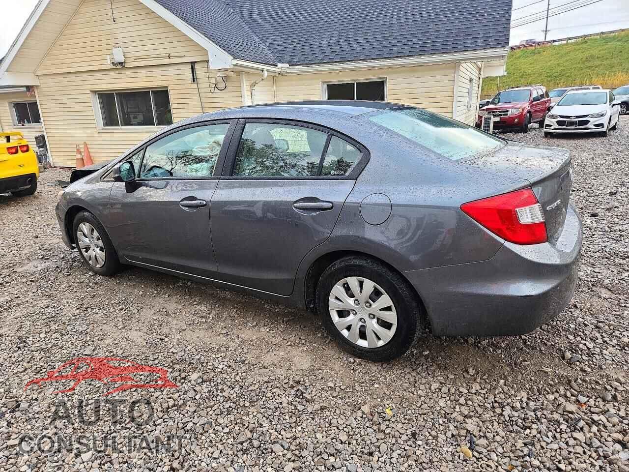 HONDA CIVIC 2012 - 19XFB2F5XCE079952