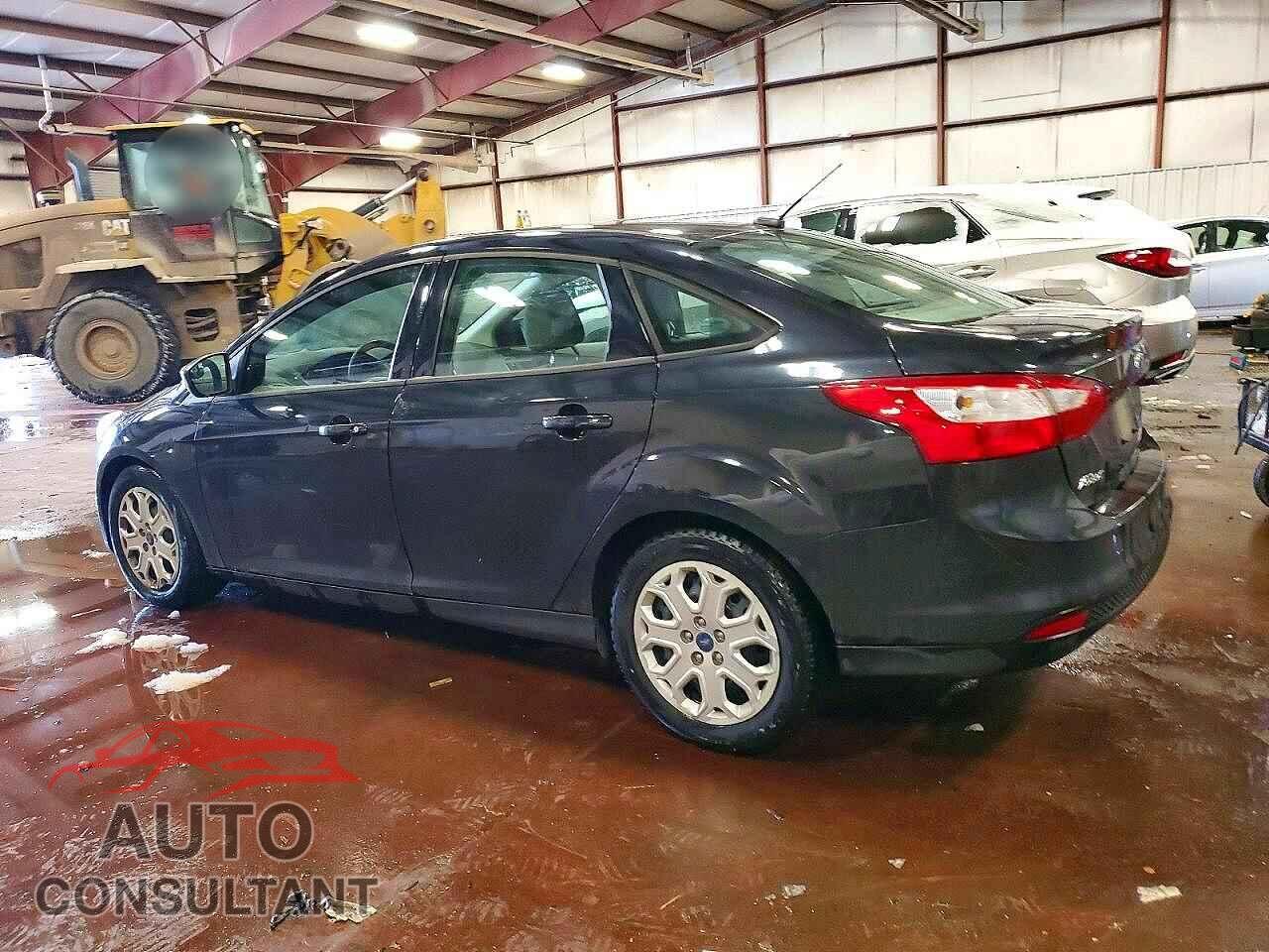 FORD FOCUS 2012 - 1FAHP3F2XCL335347