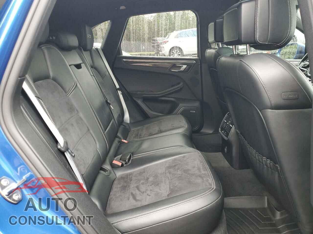 PORSCHE MACAN 2017 - WP1AG2A59HLB53992