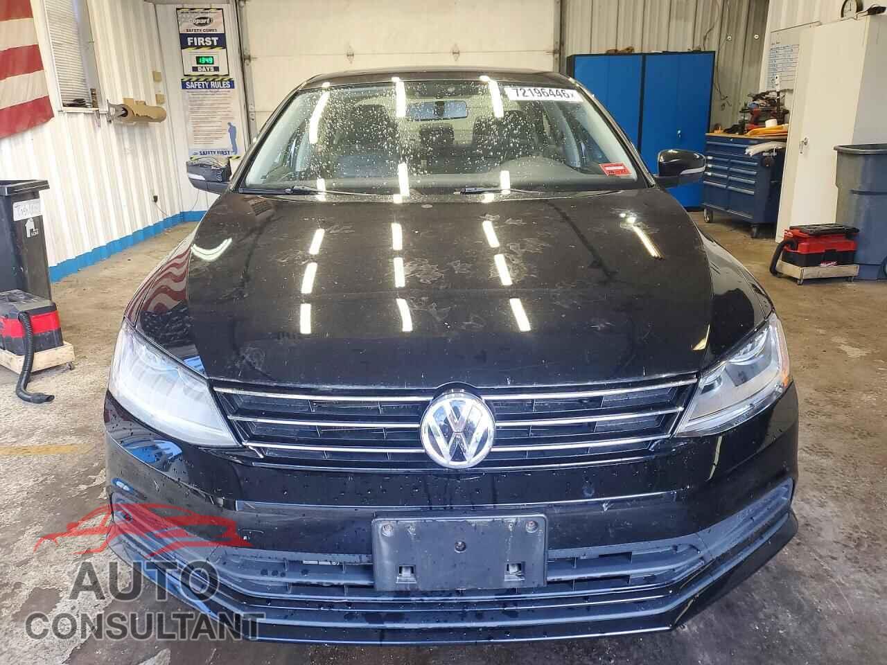 VOLKSWAGEN JETTA 2017 - 3VWB67AJ3HM214316