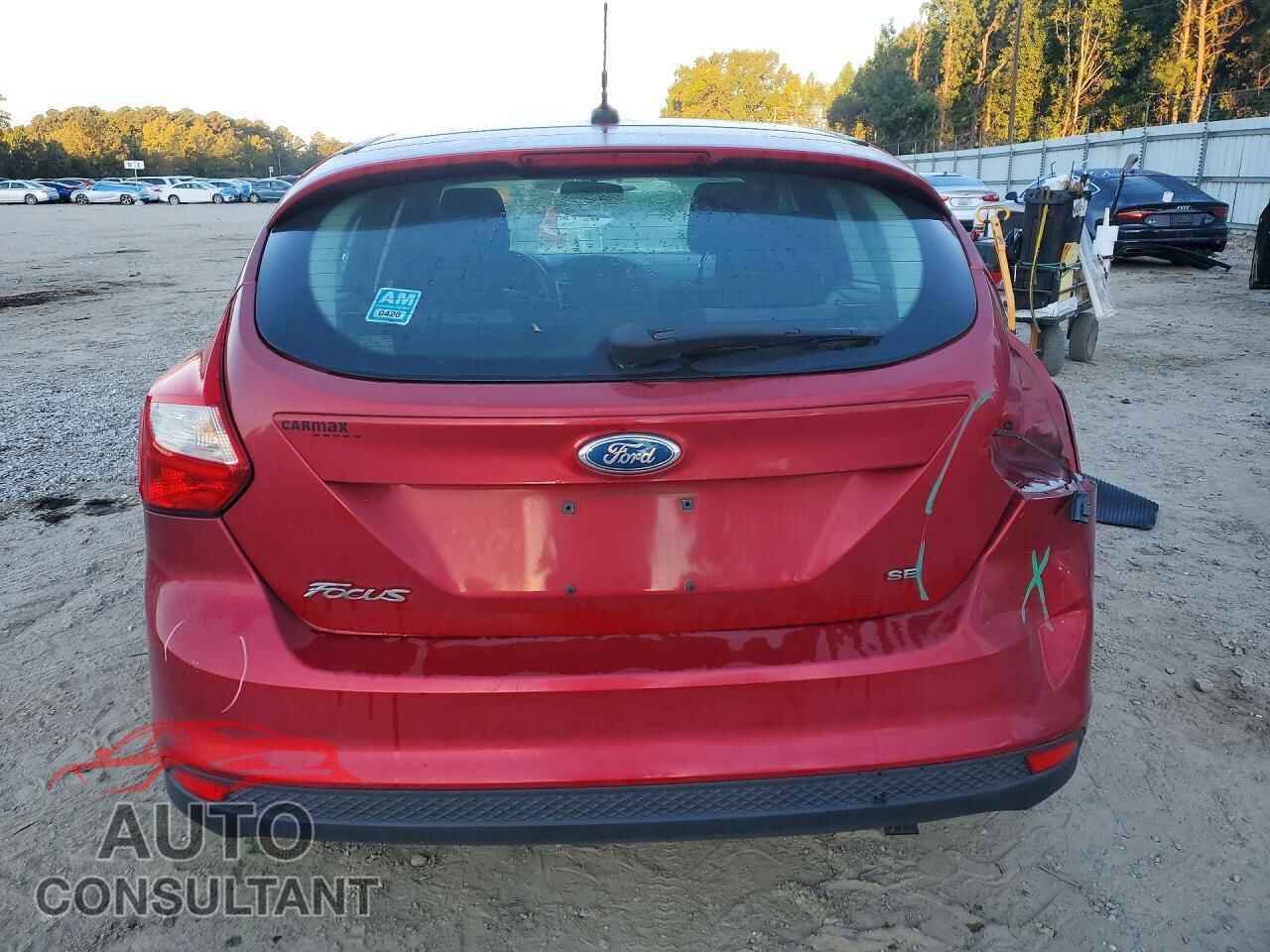 FORD FOCUS 2012 - 1FAHP3K29CL104400