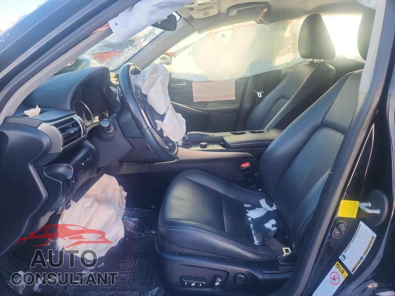 LEXUS IS 2014 - JTHCF1D23E5004159