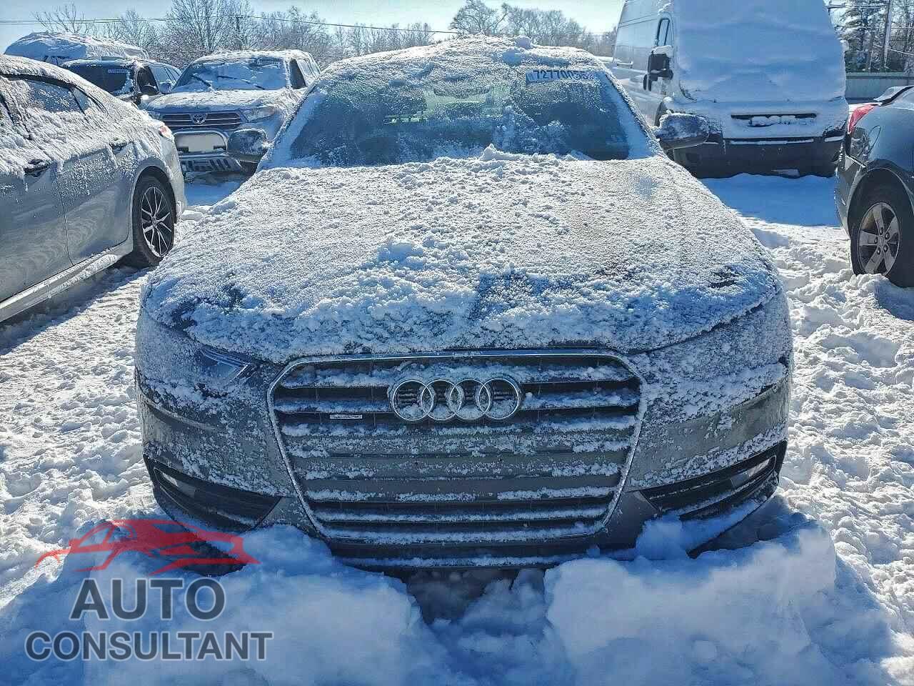 AUDI A4 2013 - WAUFFAFL5DN021237