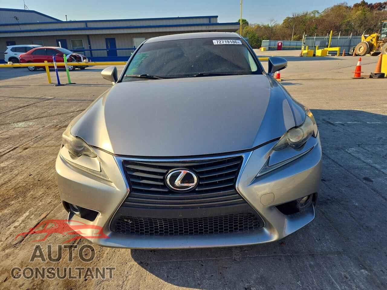 LEXUS IS 2014 - JTHBF1D20E5024509