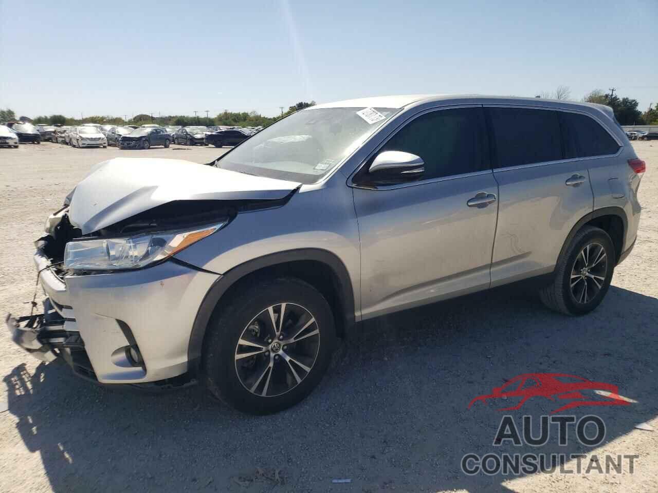 TOYOTA HIGHLANDER 2019 - 5TDZZRFH8KS365931