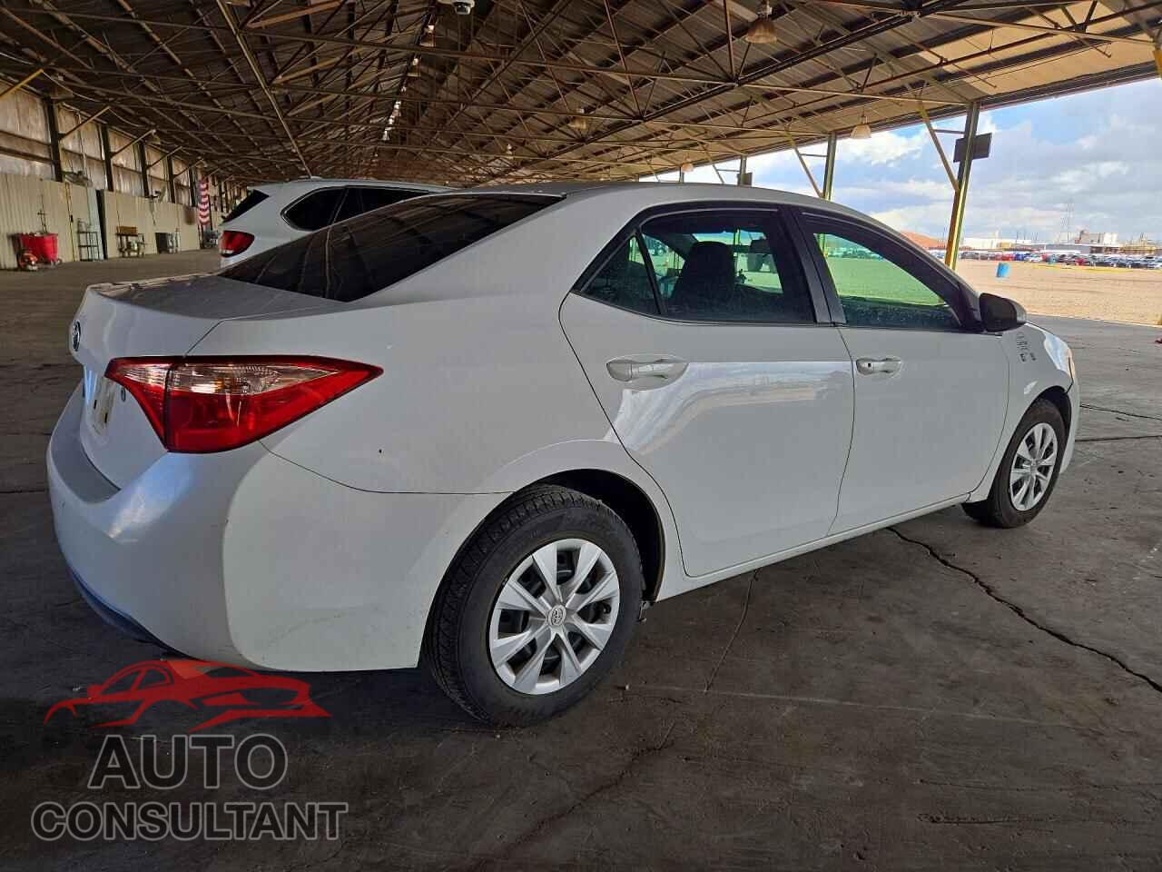 TOYOTA COROLLA 2018 - 2T1BURHE8JC039086