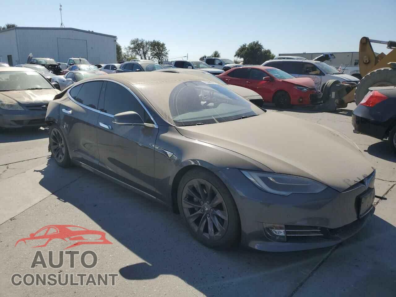 TESLA MODEL S 2017 - 5YJSA1E22HF228665