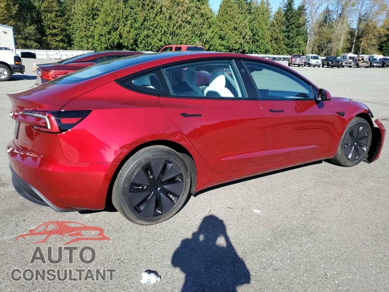 TESLA MODEL 3 2024 - 5YJ3E1EBXRF810829