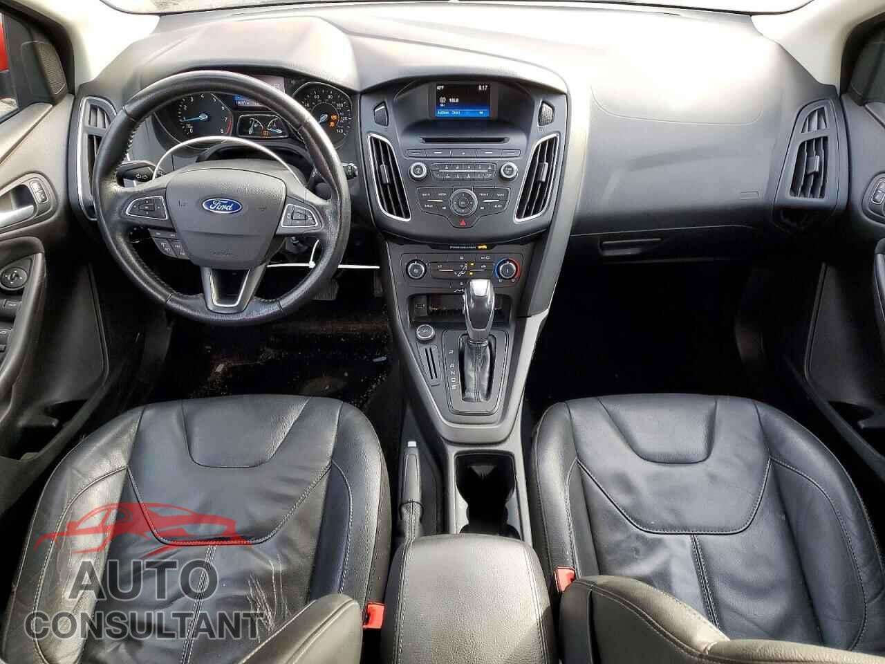 FORD FOCUS 2016 - 1FADP3K28GL215329