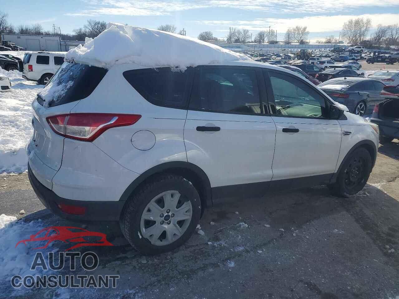 FORD ESCAPE 2016 - 1FMCU0F78GUB15062