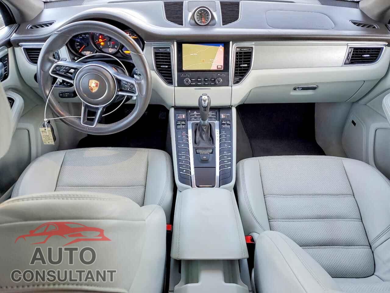 PORSCHE MACAN 2017 - WP1AG2A57HLB56308