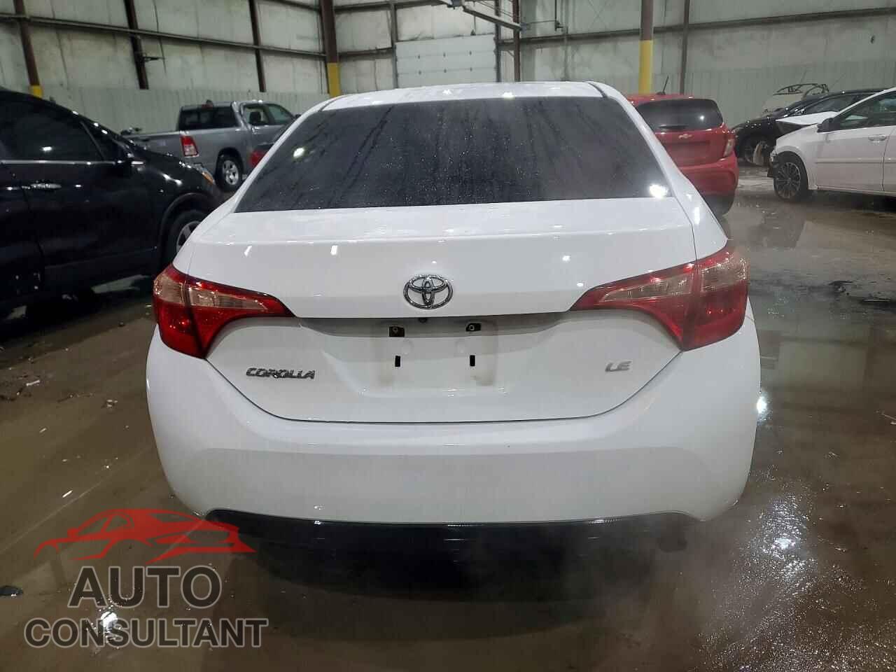 TOYOTA COROLLA 2019 - 2T1BURHE3KC200042