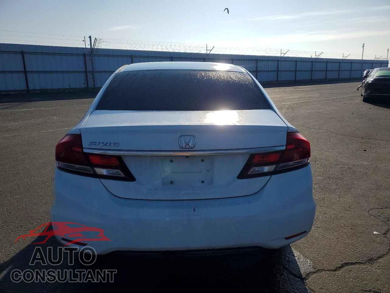 HONDA CIVIC 2013 - 19XFB2F58DE246472