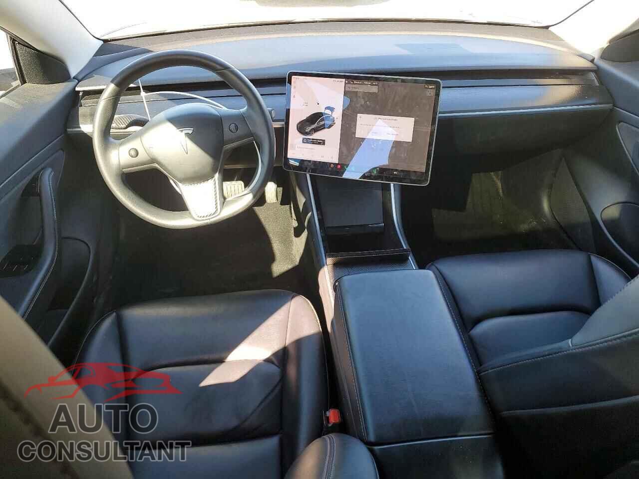 TESLA MODEL 3 2020 - 5YJ3E1EA4LF658156
