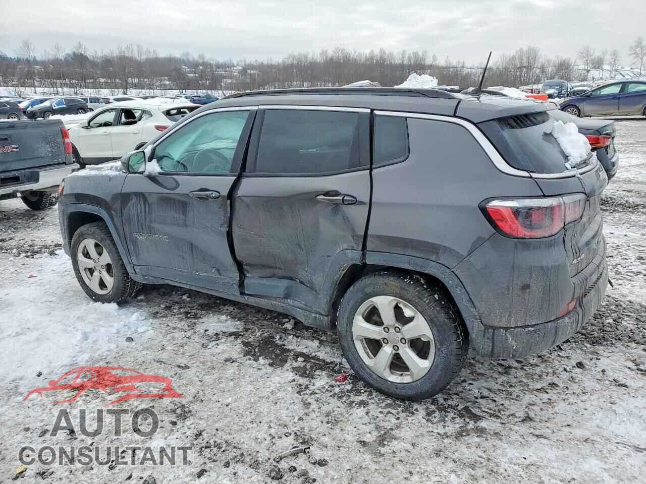 JEEP COMPASS 2018 - 3C4NJDBB8JT113451