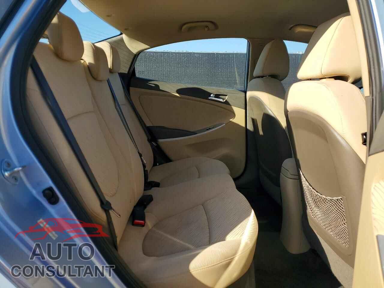 HYUNDAI ACCENT 2013 - KMHCU4AE3DU277576