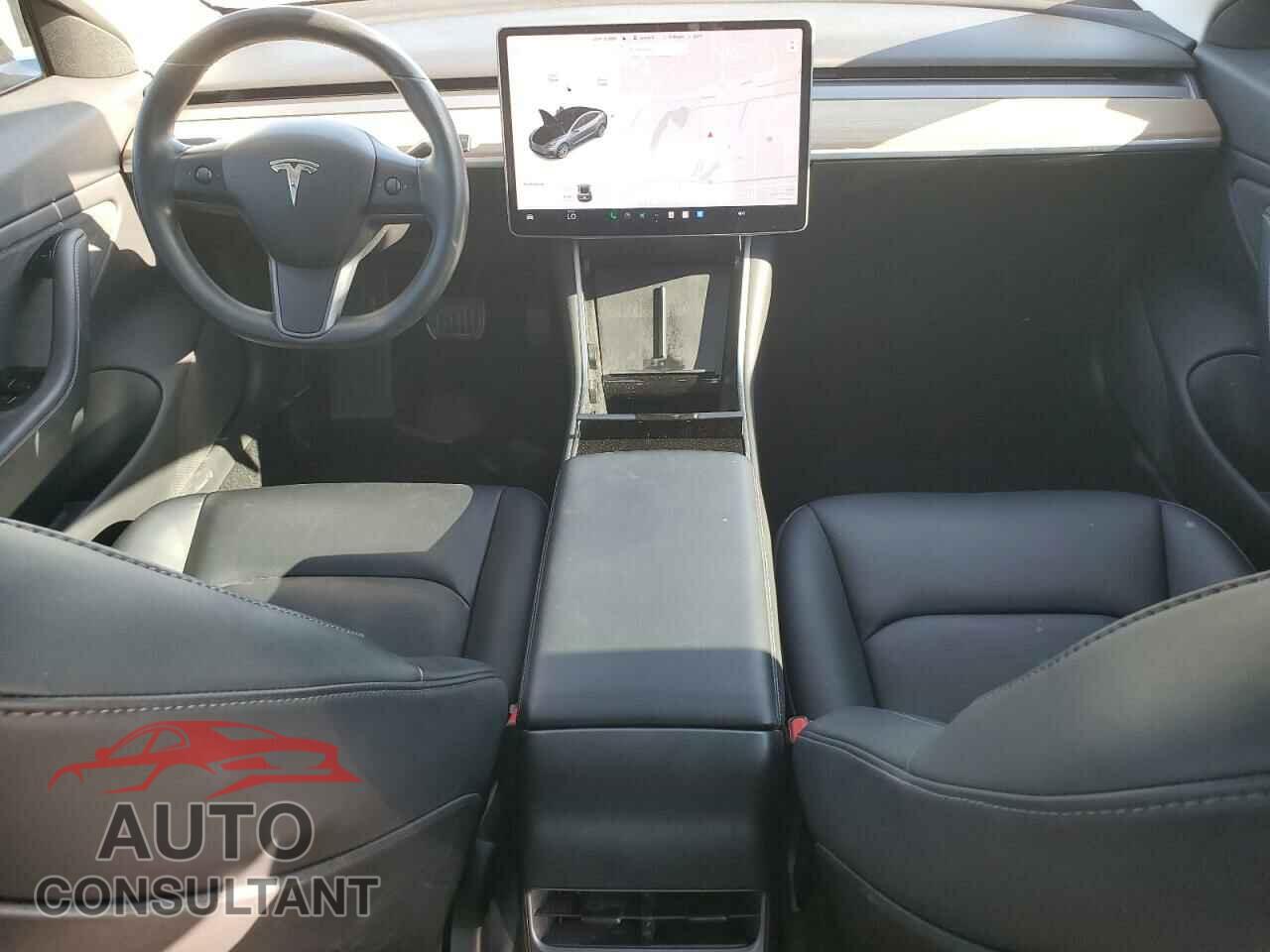 TESLA MODEL 3 2018 - 5YJ3E1EA5JF006854