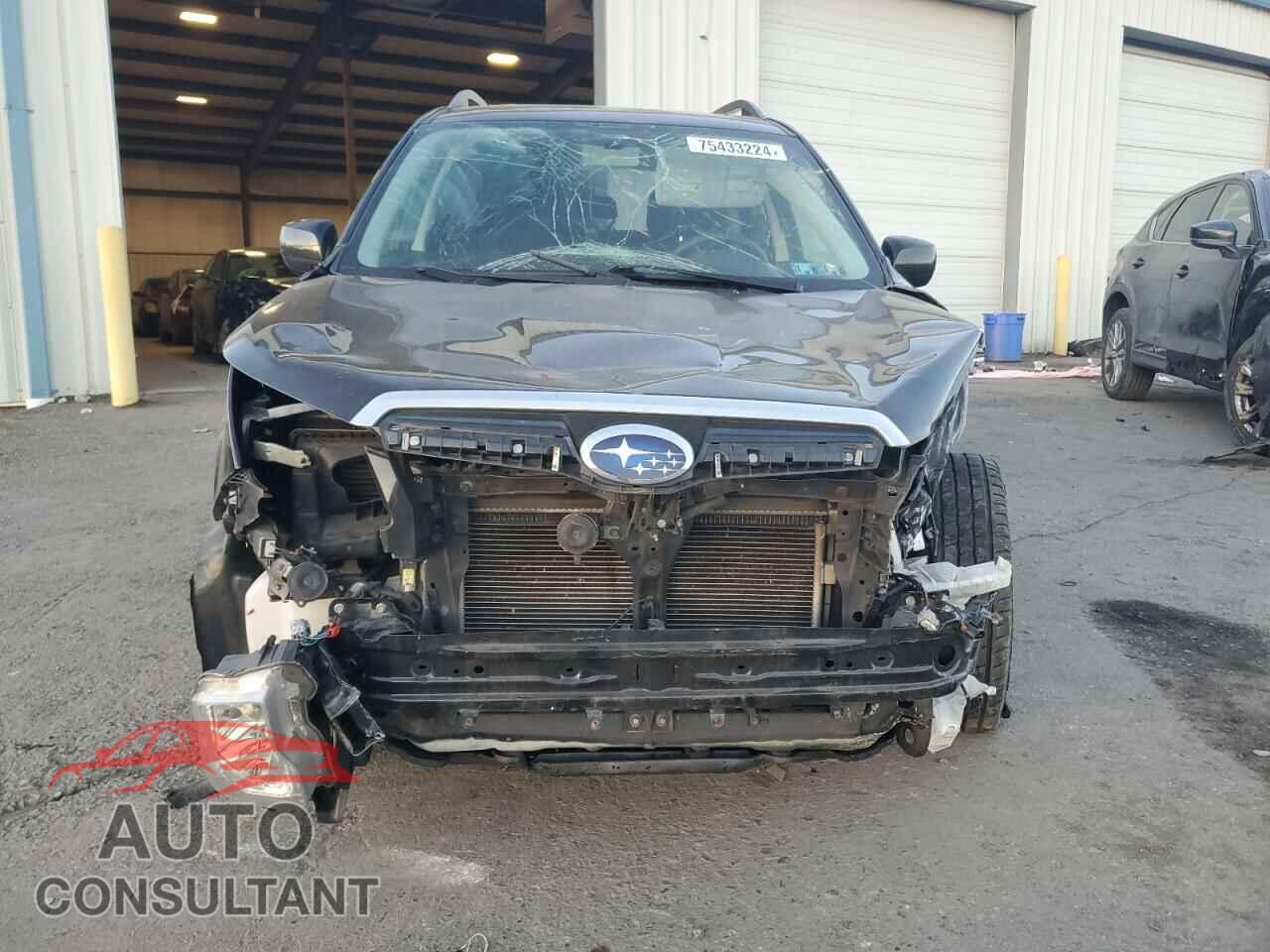 SUBARU FORESTER 2014 - JF2SJAEC4EH470136