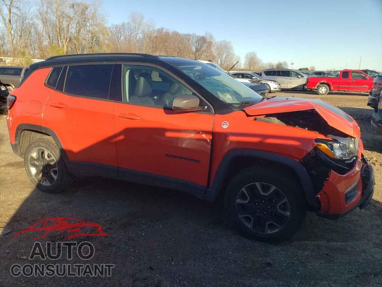 JEEP COMPASS 2018 - 3C4NJDDB5JT201256