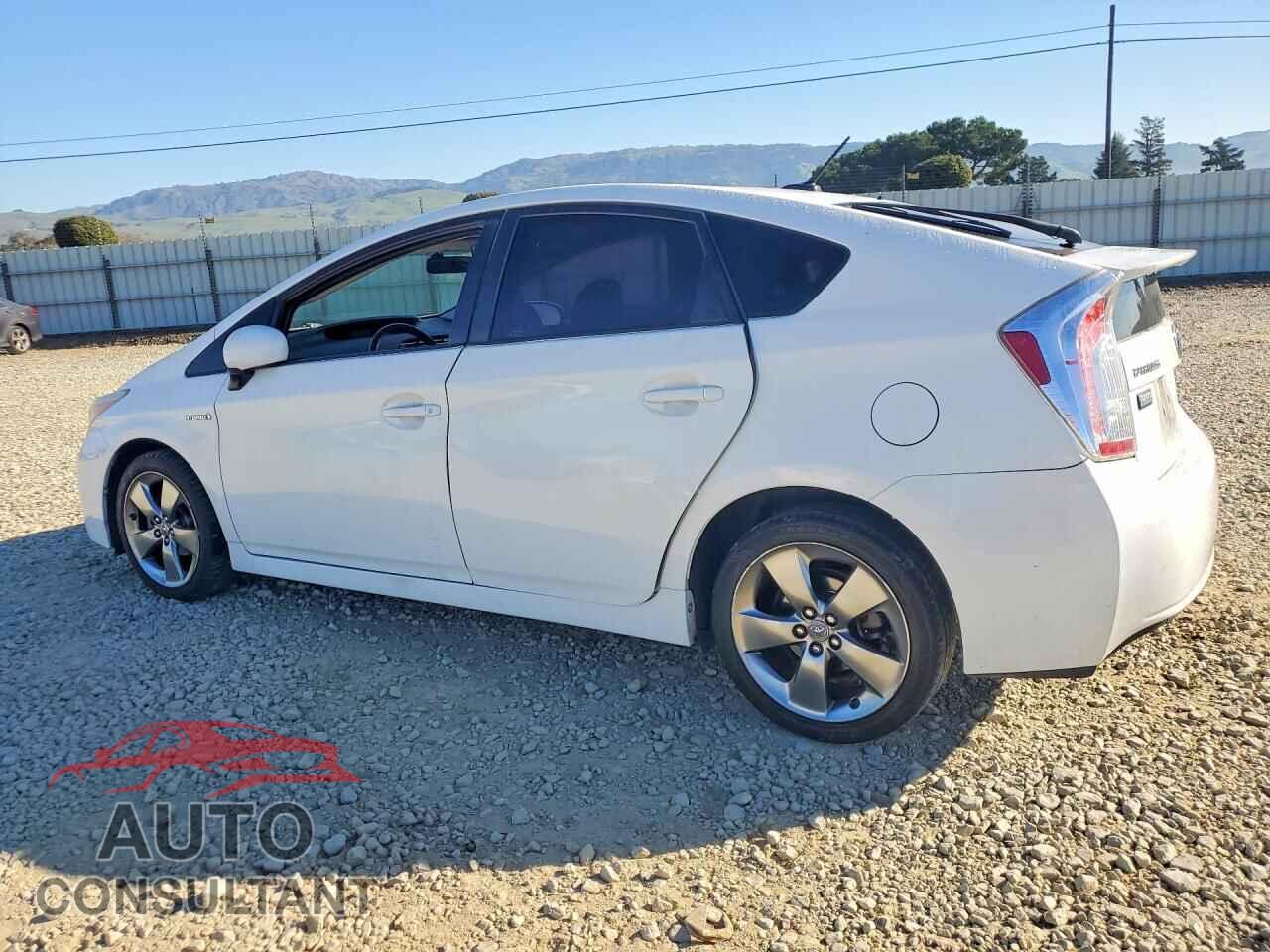 TOYOTA PRIUS 2013 - JTDKN3DU5D5590472
