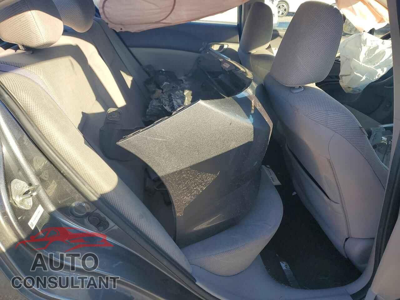 HONDA CIVIC 2012 - 19XFB2F55CE008609