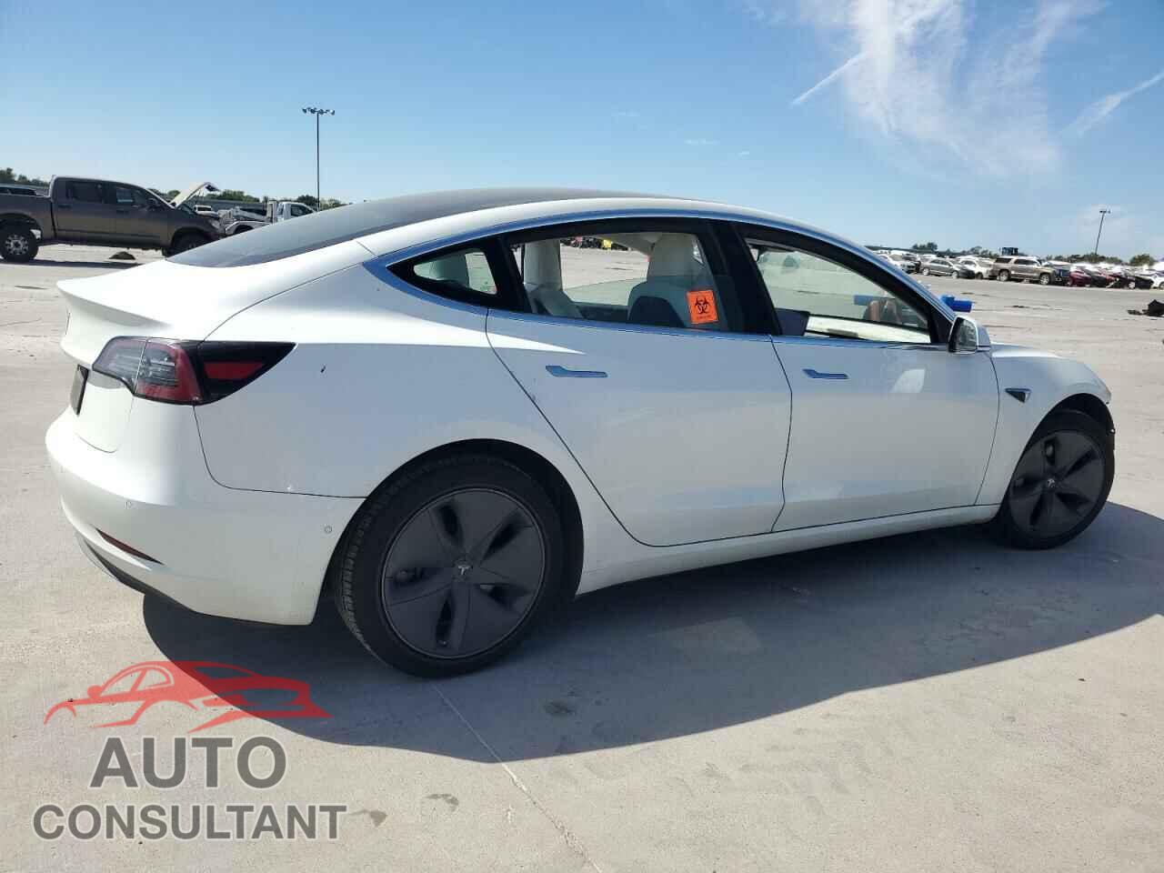 TESLA MODEL 3 2019 - 5YJ3E1EA2KF314937