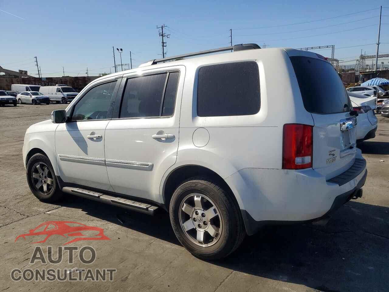 HONDA PILOT 2011 - 5FNYF3H99BB013954