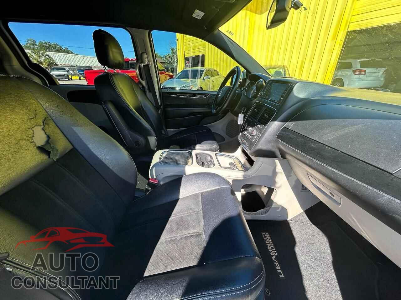 DODGE CARAVAN 2017 - 2C4RDGCG9HR672833