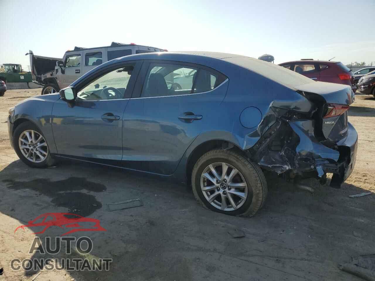 MAZDA 3 2018 - 3MZBN1U77JM189331