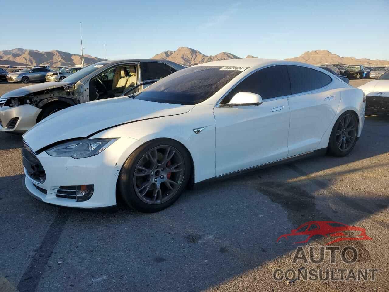 TESLA MODEL S 2014 - 5YJSA1H15EFP50298