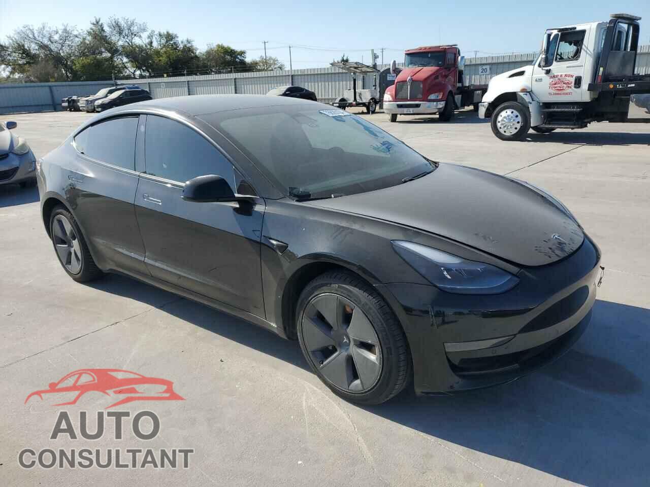 TESLA MODEL 3 2021 - 5YJ3E1EA5MF084376