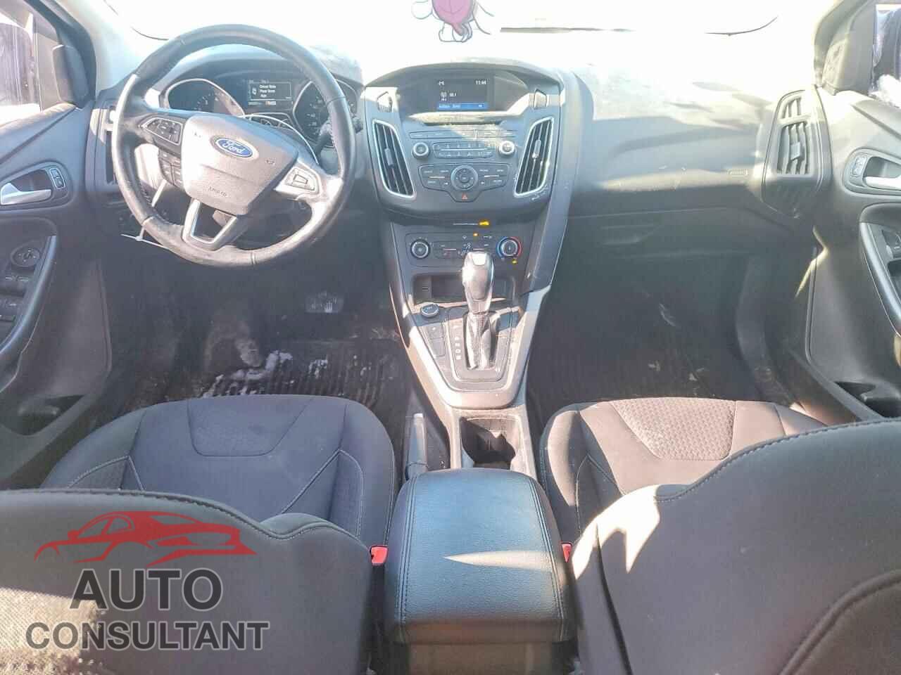 FORD FOCUS 2016 - 1FADP3K21GL295802